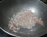 A picture of step 1 of Kachchi dabeli.