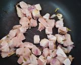 Foto langkah ke 1 dari resep Tumis Ayam Daun Jeruk.