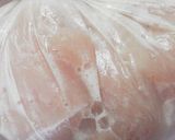 A picture of step 3 of Chicken Breast Meat with Mayo Chili Sauce and Cheese.