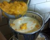 A picture of step 4 of Mango smoothie to beat the heat!.