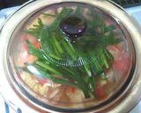A picture of step 4 of Napa Chinese Cabbage and Chicken Breast Hot Pot.