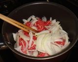 A picture of step 2 of Only Two Ingredients! Sukiyaki-style Chopped Beef and Onions.