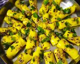 ખાંડવી (Khandvi Recipe In Gujarati) રેસીપી સ્ટેપ4ફોટો