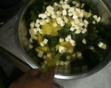 Foto del paso 2 de la receta: Ensalada citrica de espinacas