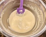 Foto del paso 4 de la receta: Pastel con peras en almíbar y crema sin gluten