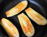 A picture of step 5 of Fried Eggplant with Miso and Melted Cheese.