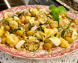 Foto del paso 8 de la receta: Ensalada de patatas, calabacín y atún en escabeche