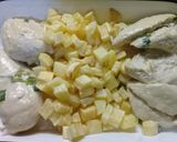 Foto del paso 5 de la receta: Pollo con crema al verdeo y papas