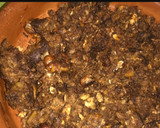 Foto del paso 5 de la receta: Revuelto de morcilla fresca con frutos secos