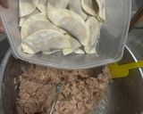 Foto langkah ke 3 dari resep Pangsit Goreng Rebus Sapi Tulang Rangu Mama3KIA.