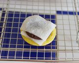 A picture of step 10 of Mini Dorayaki.
