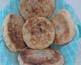 صورة لخطوة 8 من وصفة مينى خبز خمير محشي🧀🥞