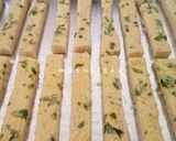 Foto langkah ke 4 dari resep Garlic bread.