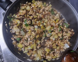 Foto del paso 2 de la receta: Pechuga de pollo rellena al horno