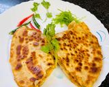 A picture of step 8 of Veg quesadilla paratha.