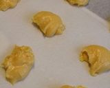A picture of step 15 of Easy Microwaved Cream Puffs.