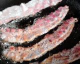 A picture of step 1 of Renee's BLT Ranch Club Burger.