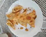 A picture of step 5 of Besan Halwa Samose.