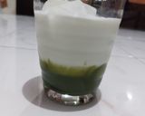 Foto langkah ke 3 dari resep Dirty Matcha Latte.