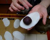 A picture of step 12 of Easy Kashiwa Mochi.