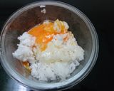 超簡單洋蔥黃金炒飯的食譜步驟2照片