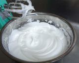 A picture of step 5 of My Favorite Plain Chiffon Cake.