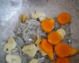 Foto langkah ke 2 dari resep MPASI 6 bulan, Bubur Teri.