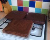 A picture of step 1 of Vickys Pirate Galleon Cake!.