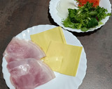 Foto del paso 1 de la receta: Pan de pita relleno vegetal y jamón y queso