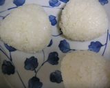 A picture of step 1 of Steaming Miso Rice Balls Wrapped in Shiso Leaves.
