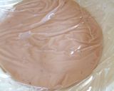 A picture of step 8 of Strawberry Custard Cream.