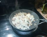 A picture of step 4 of Two layer alfredo lasagna.