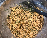 Foto del paso 7 de la receta: Espagueti de lentejas con pesto de albahaca