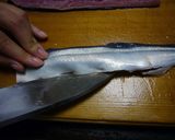 A picture of step 16 of How to Filet a Pacific Saury (Sanma).
