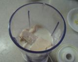 A picture of step 2 of Rich Sake Lees Ice Cream.