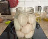 Hình bước làm 1 của món Trứng Vịt Muối
