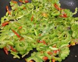Foto langkah ke 6 dari resep Tumis Pare.
