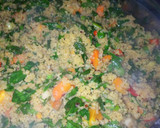 A picture of step 2 of Dambun couscous with chicken source.