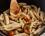 Foto del paso 3 de la receta: PENNE Rigate, Espárragos y Albahaca🌿con🍅Tomate...!