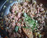 Foto del paso 5 de la receta: PASTEL DE CALABAZA CON CARNE, PIMENTÓN Y ACEITUNAS 😍✨💚✨😍✨💚✨😍✨💚✨😍🐞🌷🎉🐞🌷🐞