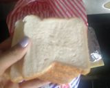 A picture of step 4 of Toast Sandwich.