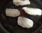 A picture of step 5 of Pacific Cod Meunière.