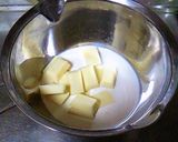 A picture of step 11 of Cute Angel Food Cake.