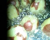 A picture of step 4 of Garlicky parsley red potatoes.