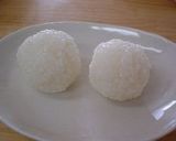 A picture of step 1 of Meat Wrapped Onigiri Rice Balls using Shabu-Shabu Pork Slices.