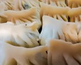 मोमोज़ (फ्राइड) Momos (fried) recipe in Hindi रेसिपी चरण 7 फोटो