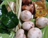 Foto langkah ke 1 dari resep Tom yam sederhana.