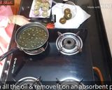A picture of step 3 of Hara bhara kebabs.