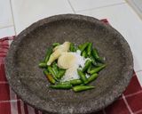 Foto langkah ke 2 dari resep Sambal kencur tempe tahu.