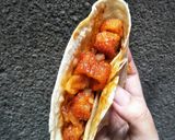 Foto langkah ke 6 dari resep Chicken Wrap.